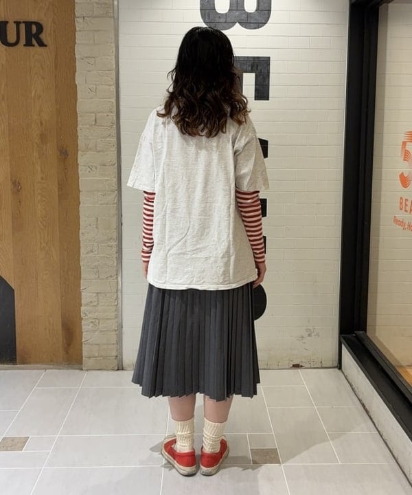 キラリさんの「BEAMS WOMEN｜ミックス プリーツ スカート」を使ったコーディネート