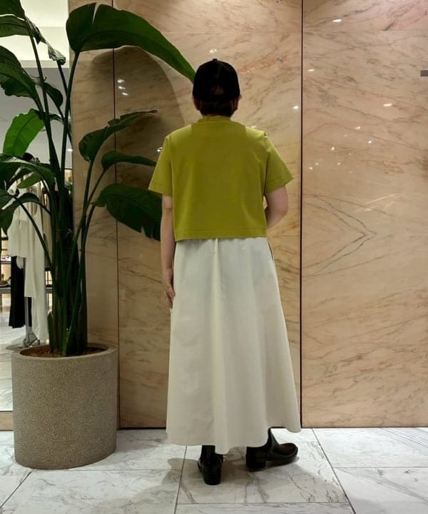 塚越 有紀さんの「BEAMS WOMEN｜AK+1 / ユーティリティ バッグ」を使ったコーディネート