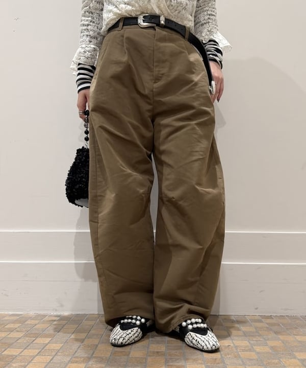 松本 佳菜子さんの「BEAMS WOMEN｜ｷｬｾfroufrouBsp」を使ったコーディネート