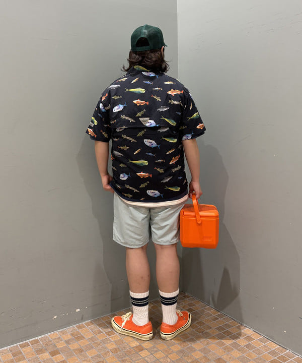 イガラシさんの「BEAMS WOMEN｜【別注】Columbia / PFG 総柄シャツ」を使ったコーディネート