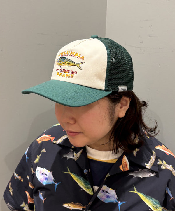 イガラシさんの「BEAMS WOMEN｜【別注】Columbia / PFG 総柄シャツ」を使ったコーディネート