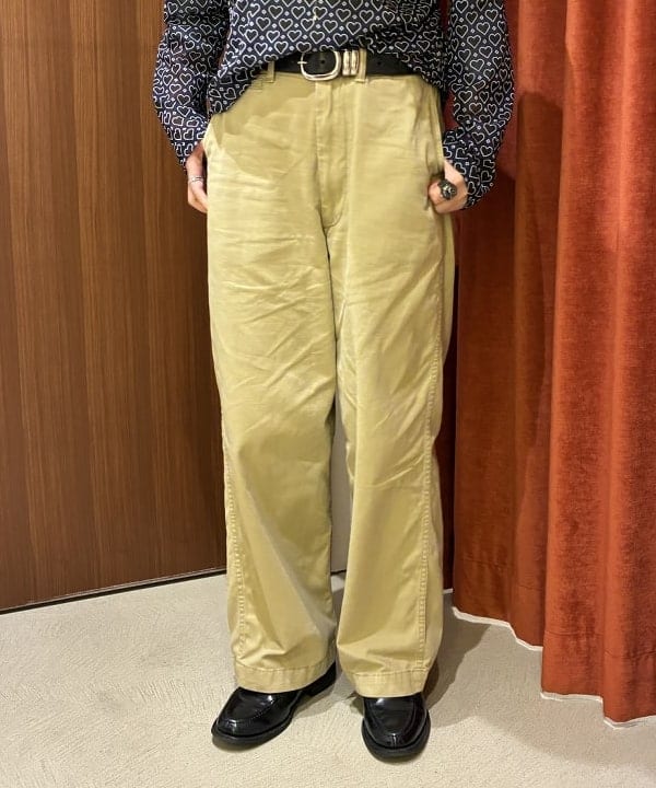 にしだてさんの「BEAMS WOMEN｜2WAY フラワー バンダナ」を使ったコーディネート