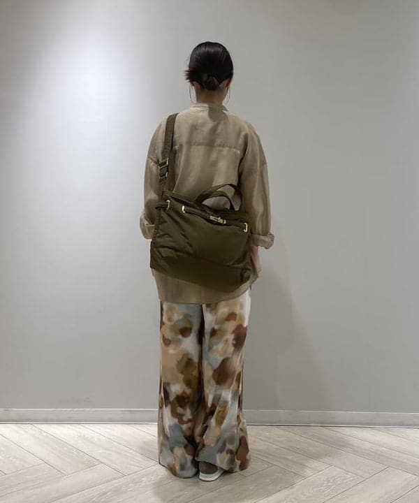 菜月さんの「BEAMS WOMEN｜AK+1 / コットンシルク ギンガム シャツ」を使ったコーディネート