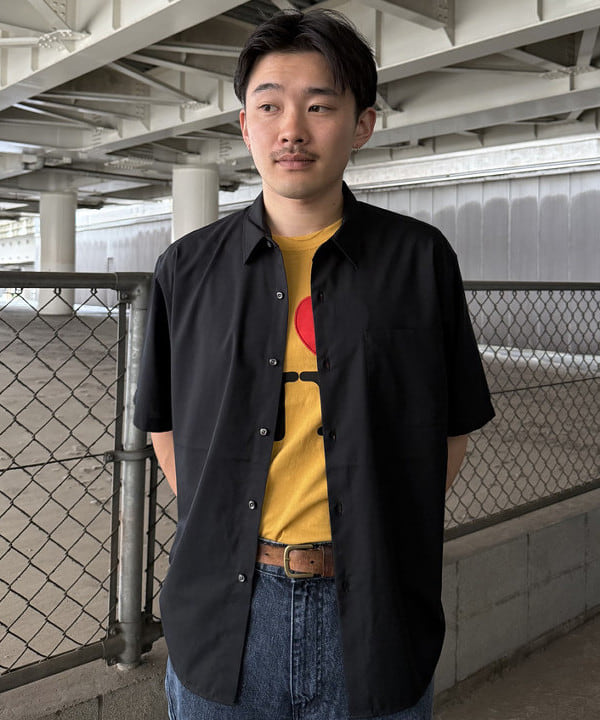しゅうとさんの「BEAMS WOMEN｜NEO BLUE / Super Baggy Jeans」を使ったコーディネート