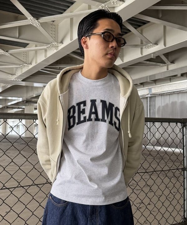 川崎 駿希さんの「BEAMS WOMEN｜ワイドストレート デニムパンツ」を使ったコーディネート