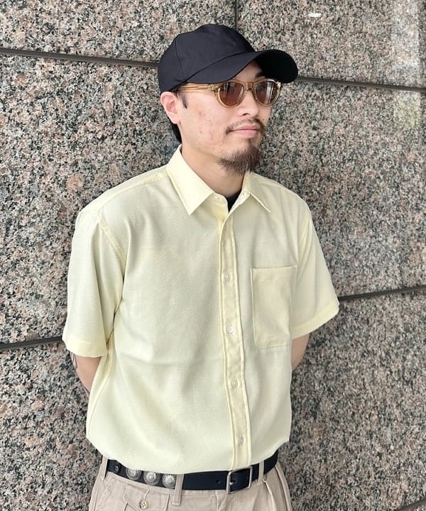 吉田 洸輝さんの「BEAMS WOMEN｜BEAMS PLUS｜2 Pleats Tapered Twill｜メンズ  チノパン｜オールシーズン」を使ったコーディネート