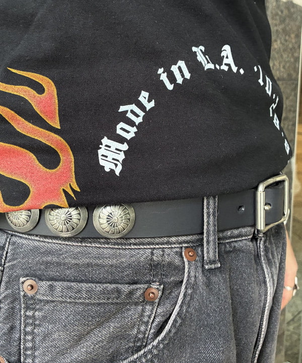 森田 倫太郎さんの「BEAMS WOMEN｜BEAMS｜Wide Denim Pants｜5ポケット ヴィンテージディテール｜スピンドル仕様 ベルトレス」を使ったコーディネート
