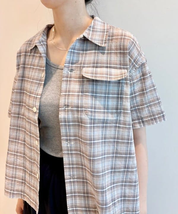 おのすさんの「BEAMS WOMEN｜ボーイ チェック ショートスリーブ」を使ったコーディネート
