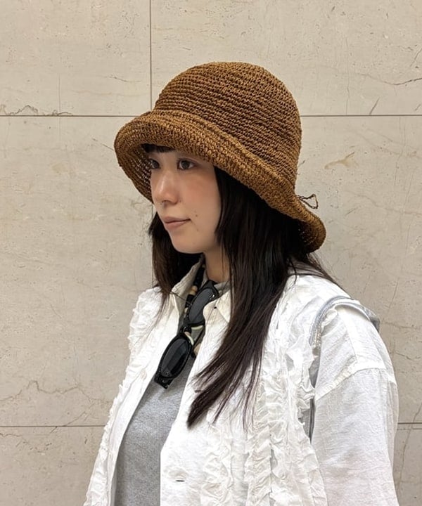 ばるたんさんの「BEAMS WOMEN｜ドビー フリル ショートスリーブ シャツ」を使ったコーディネート