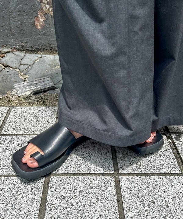 marieさんの「BEAMS WOMEN｜ベルギー リネン ショートスリーブ＜イージーケア＞」を使ったコーディネート