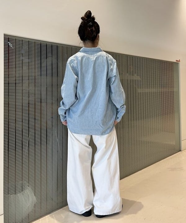 清水 彩乃さんの「BEAMS WOMEN｜40mm ヴィンテージ バックル ベルト ②」を使ったコーディネート
