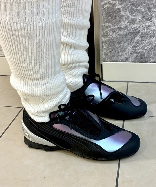 カタヤマ アヤさんの「BEAMS WOMEN｜【別注】PUMA / V-S1」を使ったコーディネート