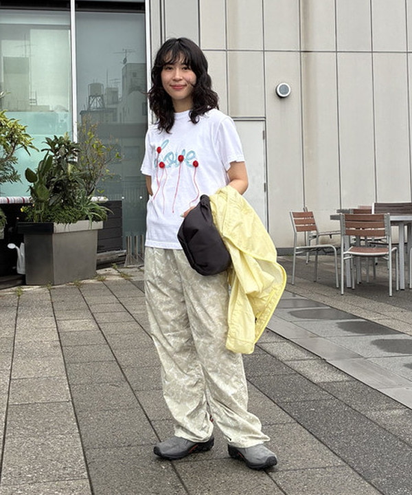 異次元の軽さで穿くミリタリー