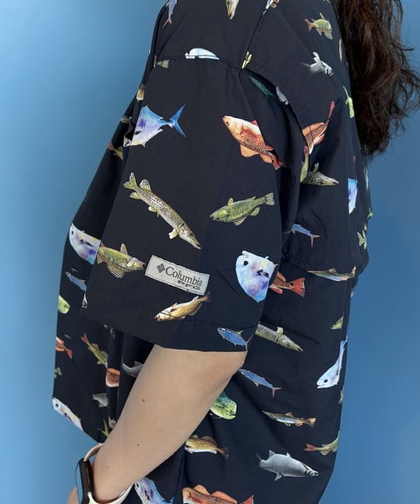 おのすさんの「BEAMS WOMEN｜【別注】Columbia / PFG 総柄シャツ」を使ったコーディネート