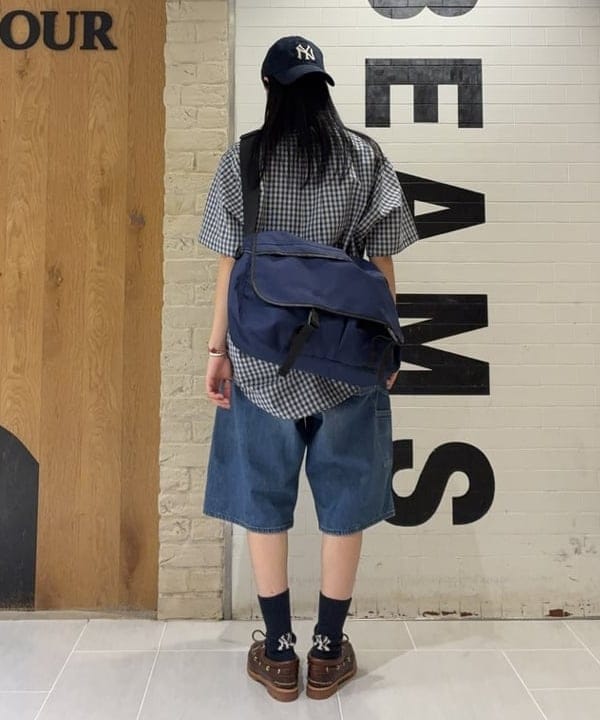 津藤 理佐子さんの「BEAMS WOMEN｜【別注】NEW ERA / MLB フレンチリネン キャップ」を使ったコーディネート