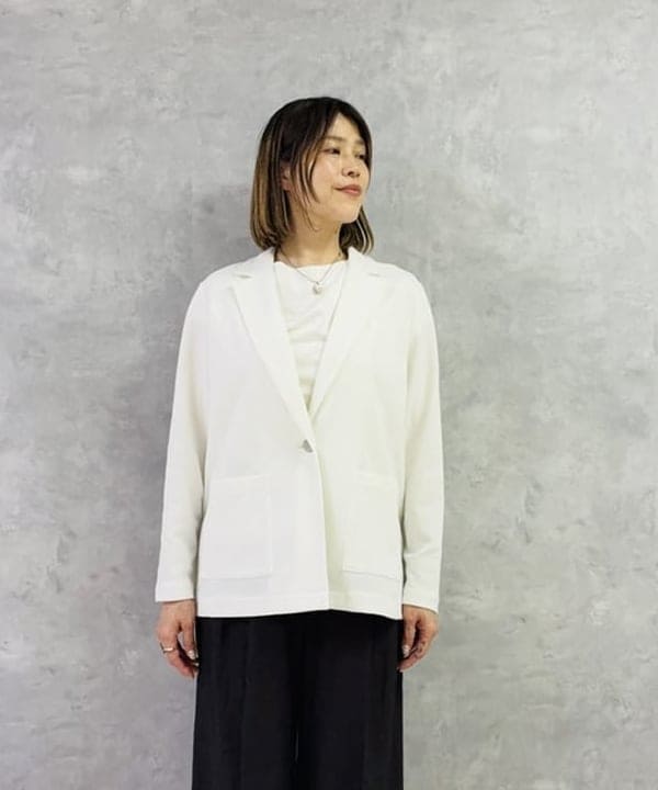 岩沢 珠代さんの「BEAMS WOMEN｜アシンメトリー ドレープ プルオーバー」を使ったコーディネート