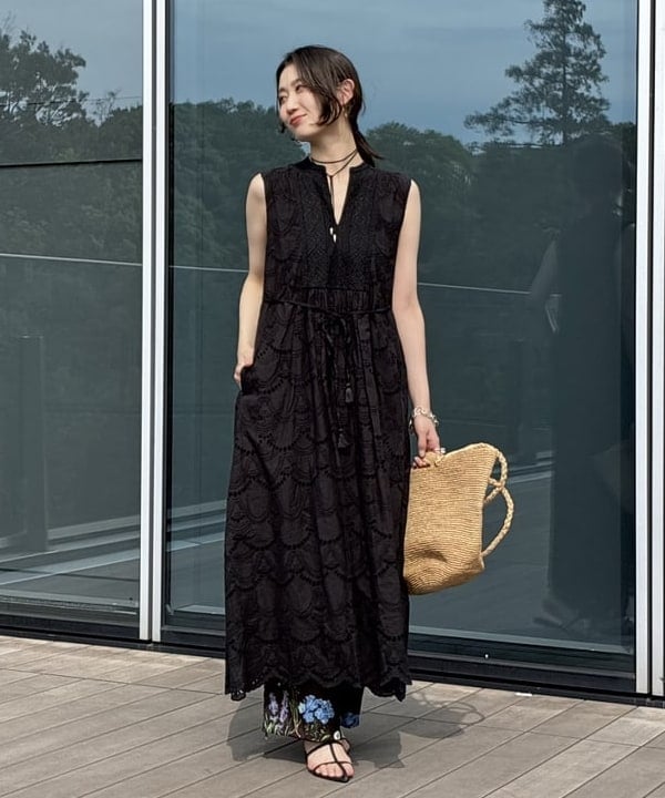 隈元 楓さんの「BEAMS WOMEN｜ne Quittez pas / ボイル ドット ワンピース」を使ったコーディネート
