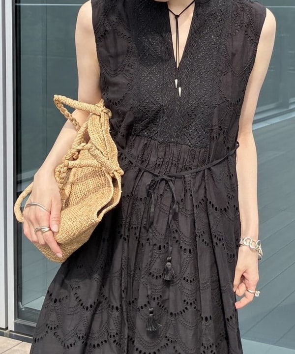 隈元 楓さんの「BEAMS WOMEN｜ne Quittez pas / ボイル ドット ワンピース」を使ったコーディネート