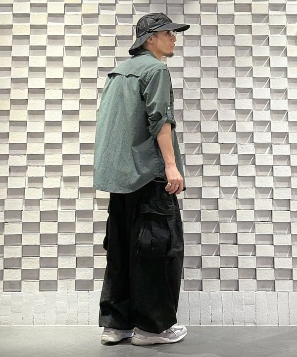山本 泰紀さんの「BEAMS WOMEN｜【別注】Champion / ミッキーマウス / Ｔシャツ」を使ったコーディネート
