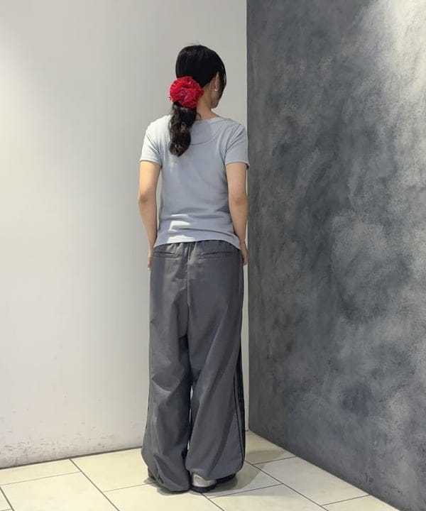 SAEさんの「BEAMS WOMEN｜タンクトップ レイヤード リブ カーディガン」を使ったコーディネート