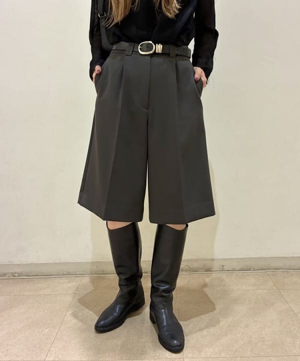 CHIHIROさんの「BEAMS WOMEN｜ダブル クロス ショート パンツ」を使ったコーディネート