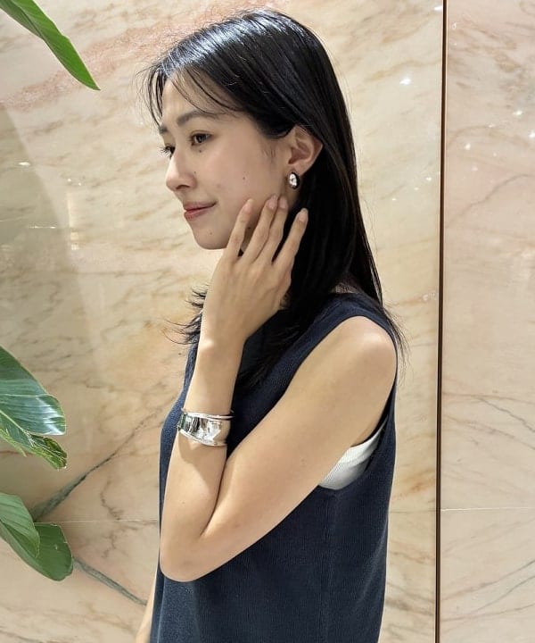 茂野 真楓さんの「BEAMS WOMEN｜リネン 2WAY タンクトップ」を使ったコーディネート