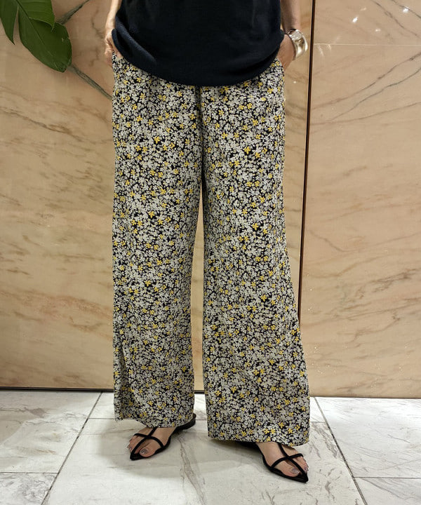 茂野 真楓さんの「BEAMS WOMEN｜リネン 2WAY タンクトップ」を使ったコーディネート