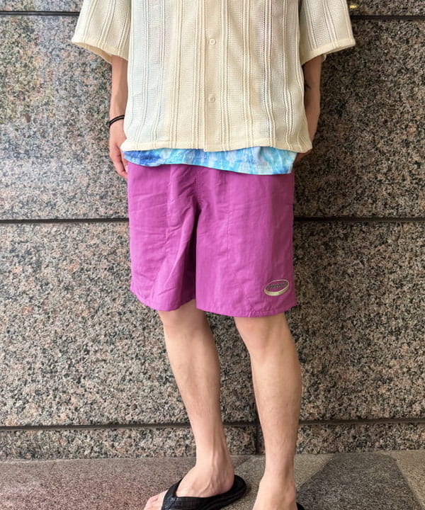 Ryohei Takataさんの「BEAMS WOMEN｜ショート メッシュ オープンカラーシャツ【ワイドショートフィット】」を使ったコーディネート