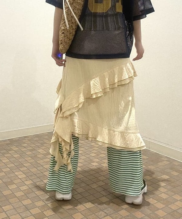 ayca!さんの「BEAMS WOMEN｜ワンハンドル ペーパー トートバッグ　母の日 」を使ったコーディネート