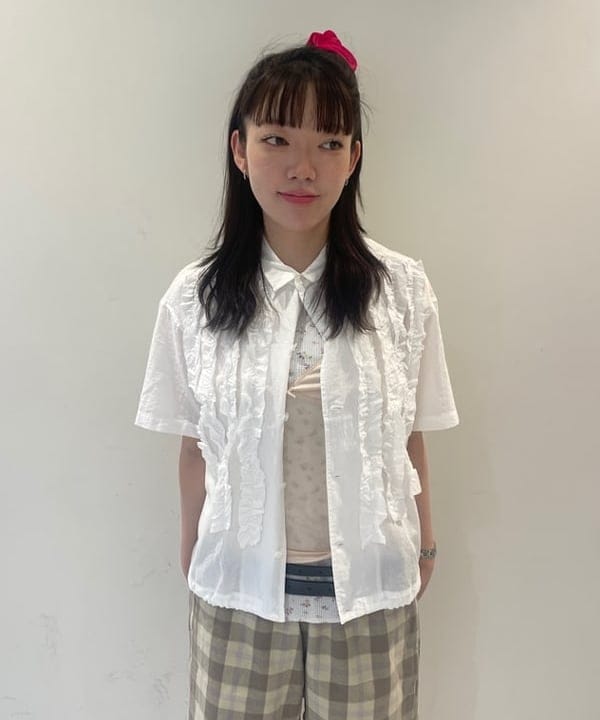 rinnaさんの「BEAMS WOMEN｜フラワー サーマル ノースリーブ」を使ったコーディネート