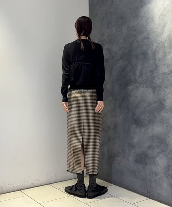 ササキさんの「BEAMS WOMEN｜14ゲージ クルーネック カーディガン」を使ったコーディネート