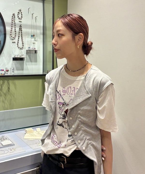 れいなさんの「BEAMS WOMEN｜リブ フロントギャザー フレンチスリーブ」を使ったコーディネート
