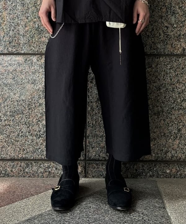 森田 倫太郎さんの「BEAMS WOMEN｜ブロード オープンカラー シャツ【リラックスフィット】」を使ったコーディネート