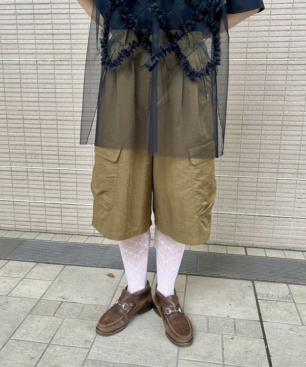kigoさんの「BEAMS WOMEN｜カーゴ ハーフ パンツ」を使ったコーディネート