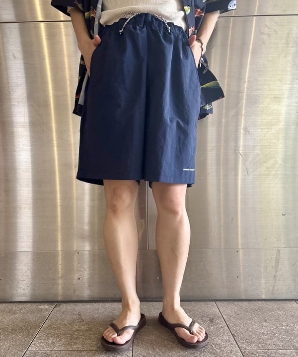 みりさんの「【別注】Columbia / PFG 総柄シャツ」を使ったコーディネート
