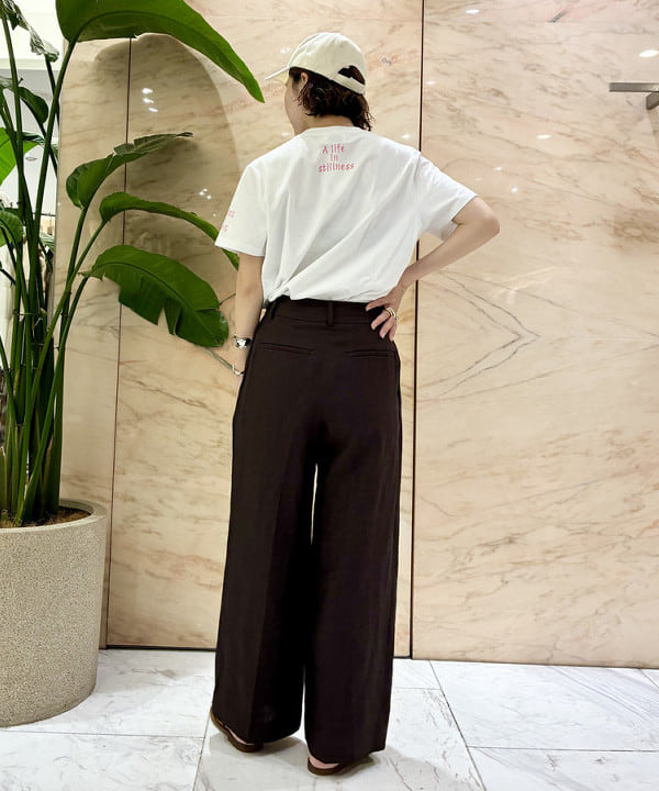 AONO SHIKAMAさんの「BEAMS WOMEN｜シンプル リネン ワイドパンツ .M」を使ったコーディネート