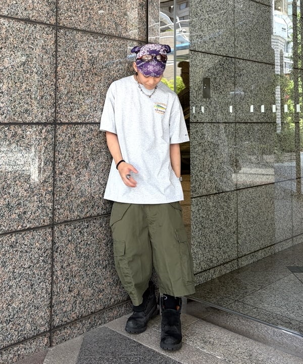 はるひむさんの「BEAMS WOMEN｜BEAMS / ビッグ 6ポケット カーゴ ショーツ」を使ったコーディネート