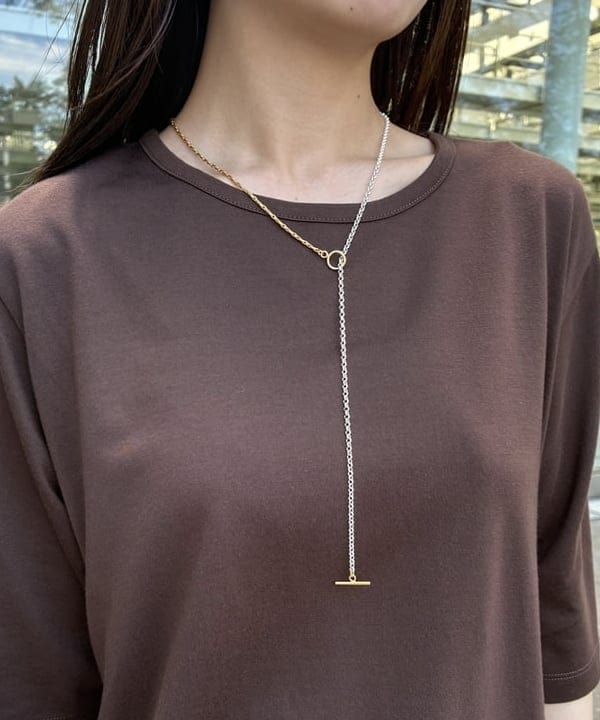 蒲原 捺美さんの「BEAMS WOMEN｜レース 切り替え Tシャツ」を使ったコーディネート