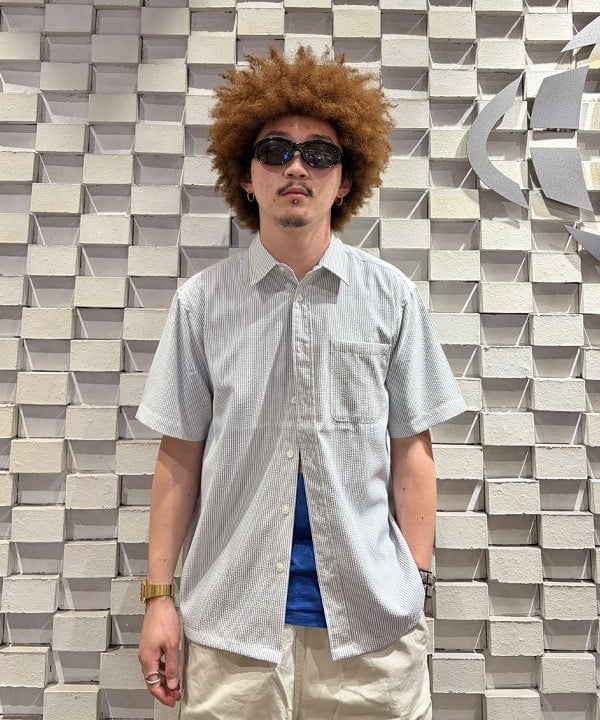 川端 大翔さんの「BEAMS WOMEN｜シアサッカー シャツ【リラックスフィット】」を使ったコーディネート