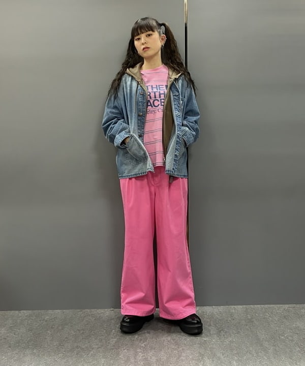 りかちょび/岸本梨佳さんの「BEAMS WOMEN｜ストレッチ ブーツ」を使ったコーディネート