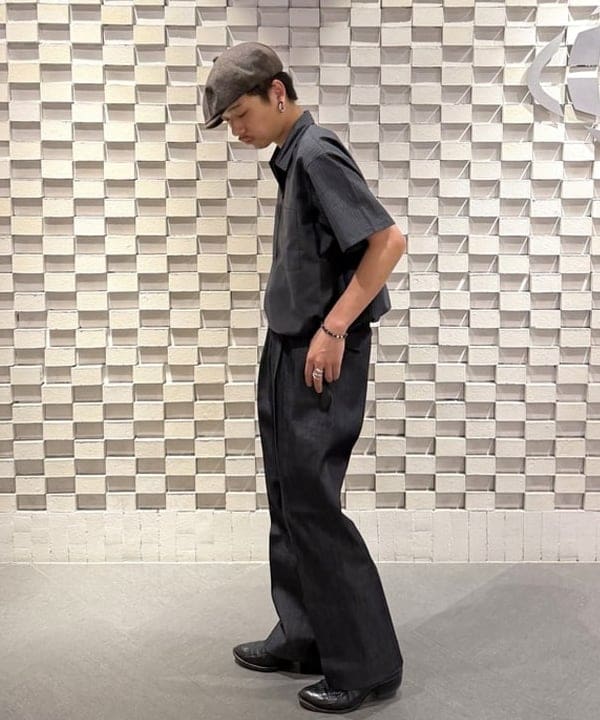三宅 雄平さんの「BEAMS WOMEN｜TW ハーフジップ シャツ【ワイドフィット】」を使ったコーディネート