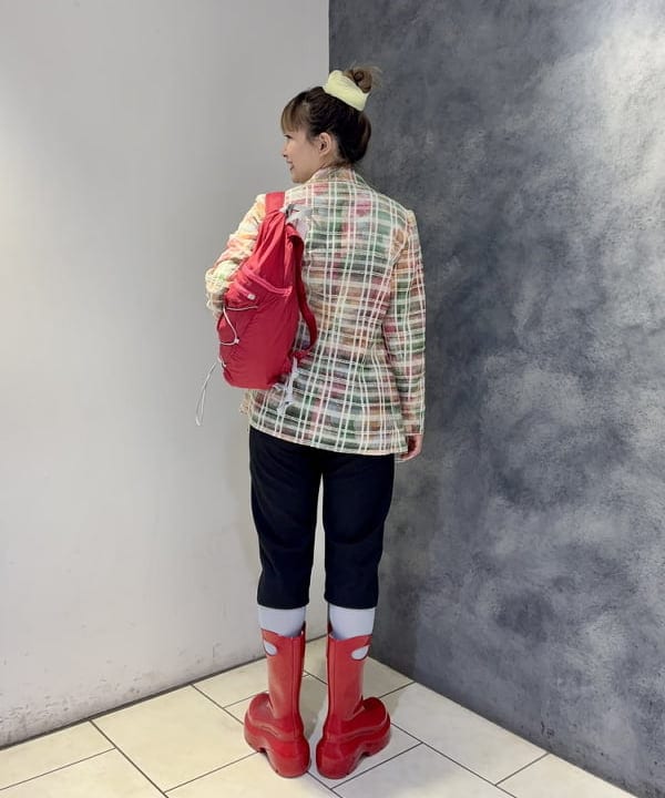 遠藤 かなたさんの「BEAMS WOMEN｜パッカブル バックパック　　26SS リュック トレンド アウトドア 小さめ 通勤 通学 コンパクト収納 軽量 」を使ったコーディネート