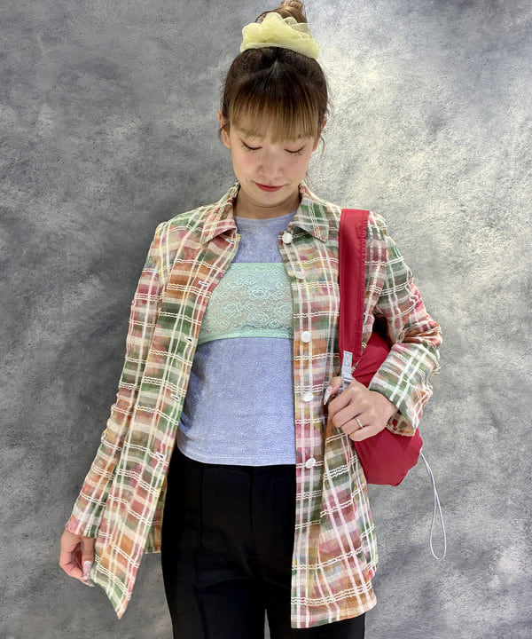 遠藤 かなたさんの「BEAMS WOMEN｜パッカブル バックパック　　26SS リュック トレンド アウトドア 小さめ 通勤 通学 コンパクト収納 軽量 」を使ったコーディネート