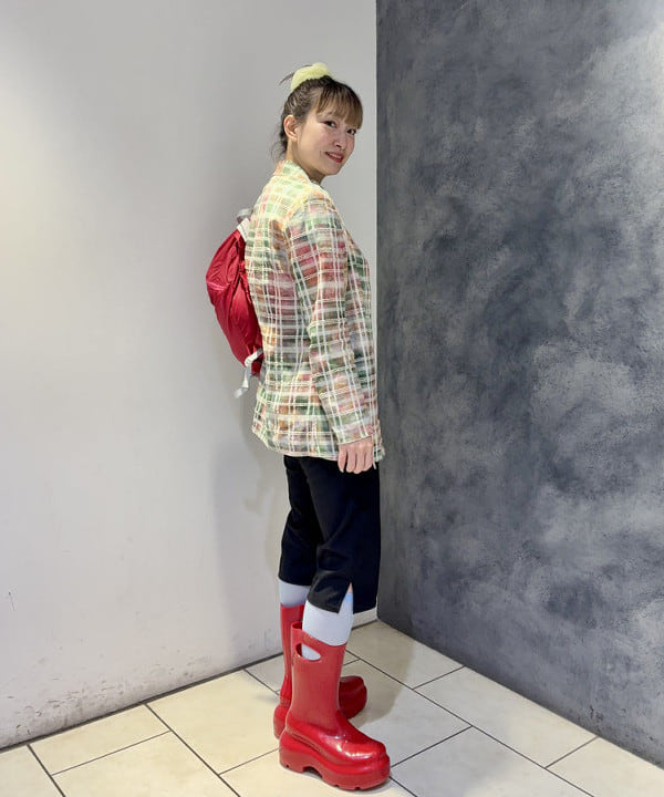 遠藤 かなたさんの「BEAMS WOMEN｜パッカブル バックパック　　26SS リュック トレンド アウトドア 小さめ 通勤 通学 コンパクト収納 軽量 」を使ったコーディネート