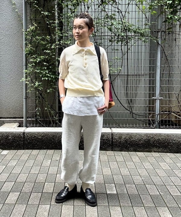透け感ポロで魅せる進化系レトロ