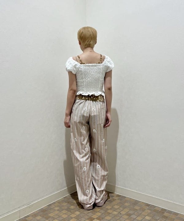 あさひさんの「BEAMS WOMEN｜OOFOS / OOmega【サンダル 厚底 夏 ビーチ 旅行 ビーチサンダル OOmega】」を使ったコーディネート