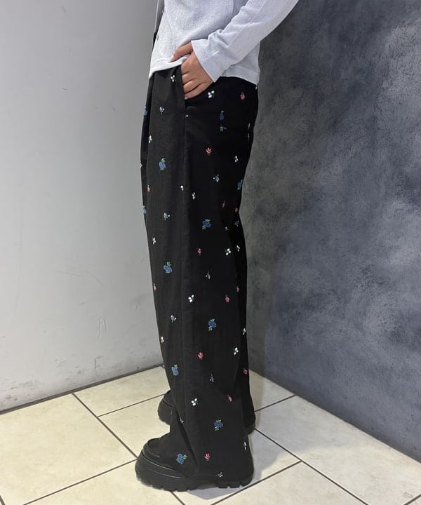 SAEさんの「BEAMS WOMEN｜【別注】FRED PERRY / ロングスリーブ ボタン ポロシャツ」を使ったコーディネート