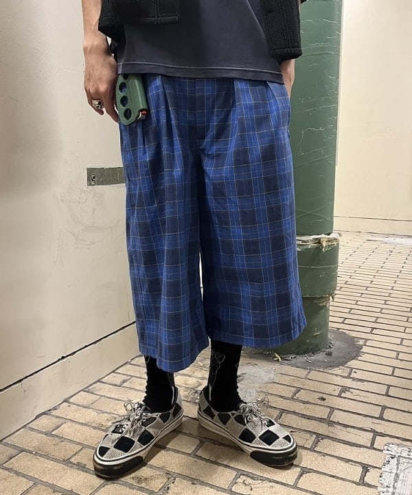 BANさんの「BEAMS WOMEN｜ショート メッシュ オープンカラーシャツ【ワイドショートフィット】」を使ったコーディネート