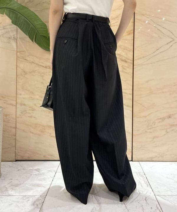 坂本 涼花さんの「BEAMS WOMEN｜【別注】TONY BIANCO / CLICHE シューズ」を使ったコーディネート