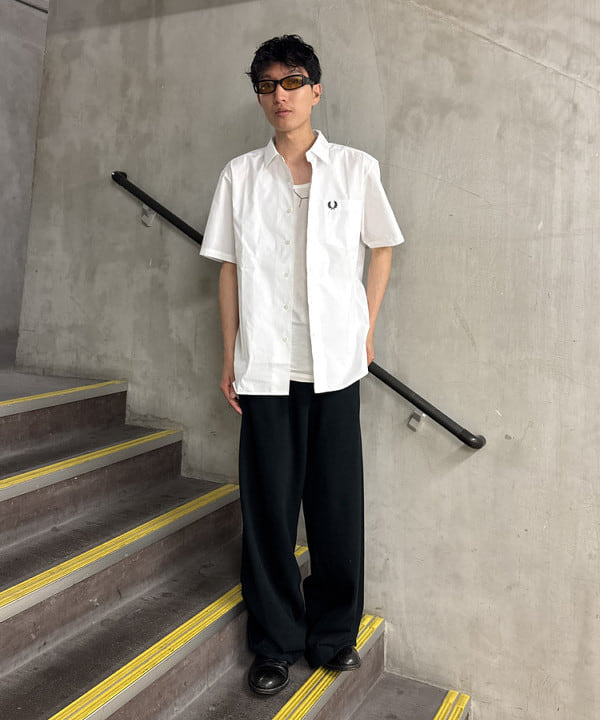 Yutoさんの「BEAMS WOMEN｜BEAMS｜【別注】FRED PERRY / Broad Short Sleeve Shirts｜半袖｜ブロード生地 上品｜別注 」を使ったコーディネート